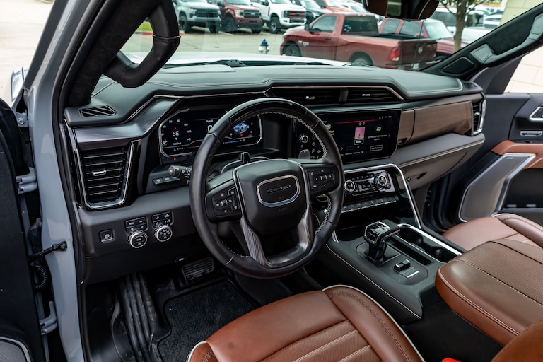 Gallery image 19 for GMC Sierra Denali Ultimate